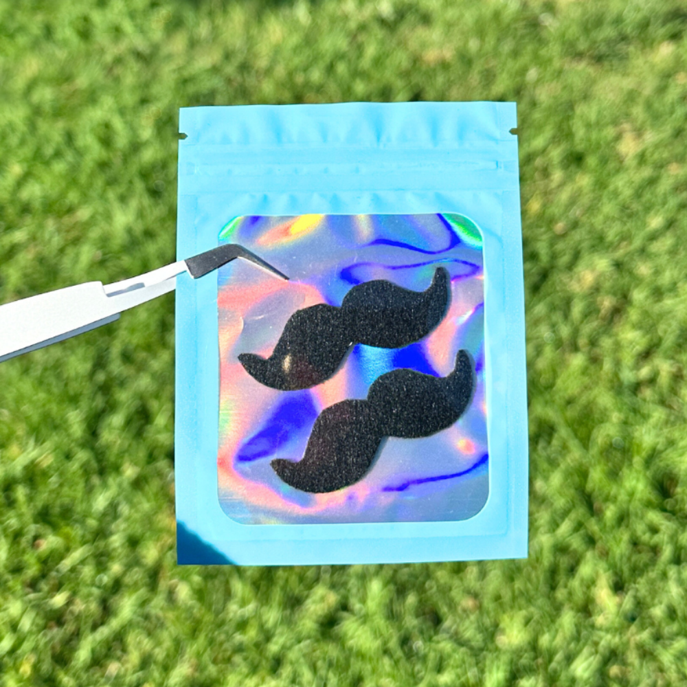 MUSTACHE